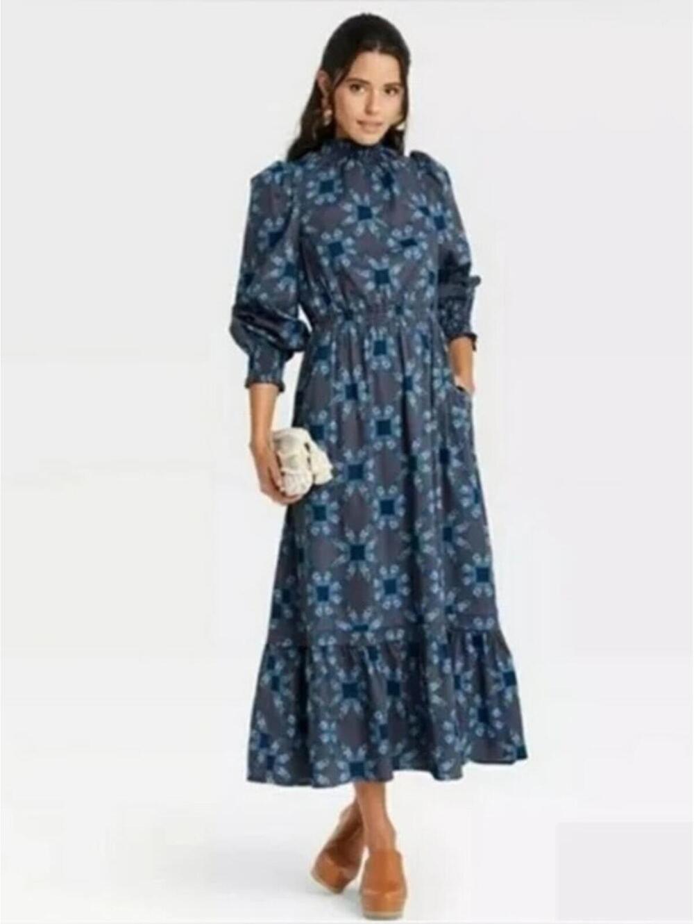 Universal Thread Smocked Dress Blue Gray Quilt Print Cottagecore Tiered MAXI XS
